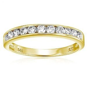 1/2 cttw Classic Diamond Wedding Band